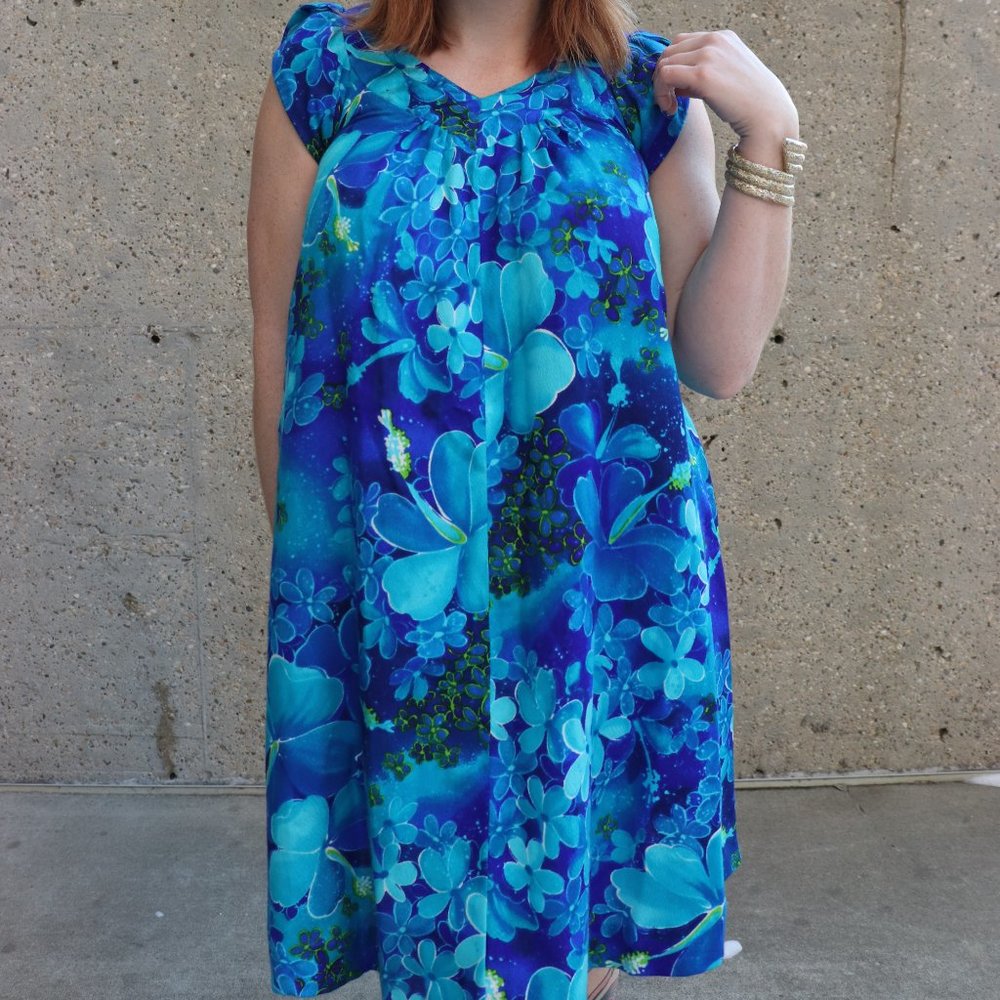 1970s hibiscus Hawaiian muu muu - Picture 4 of 7
